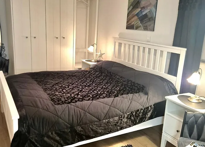 Marita شقة ستون