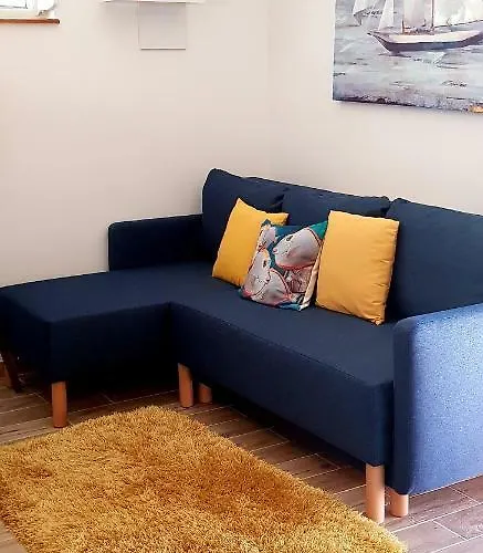 Marita شقة ستون